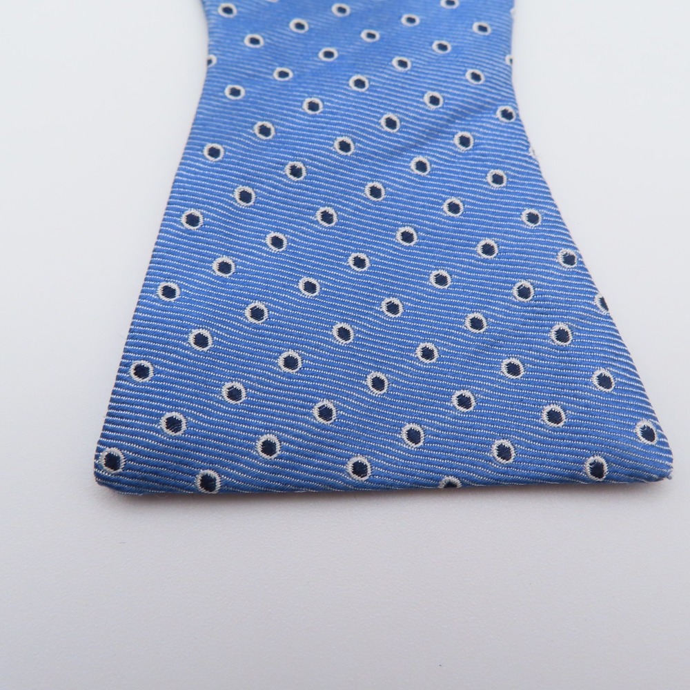 Nautica Bow Tie Silk Blue White Polka Dot 2.25" Wide - Picture 2 of 5